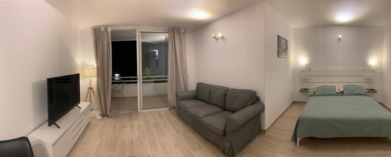Modern With Pool In Golf Del Sur San Miguel de Abona